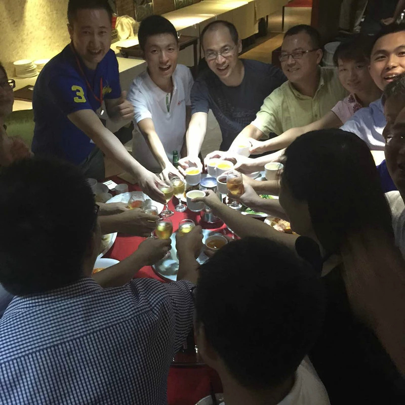 秦剛：喪心病狂地幫助別人才能獲得人脈